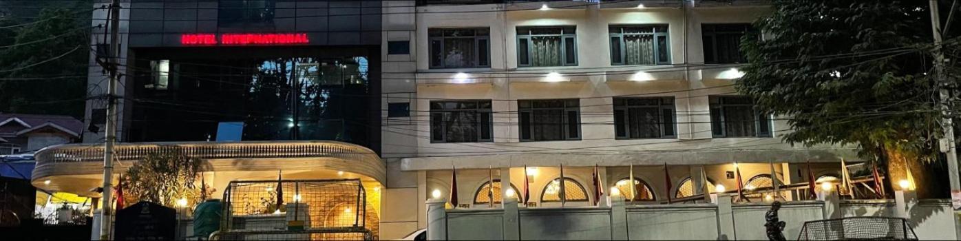 Hotel International Srinagar Dış mekan fotoğraf